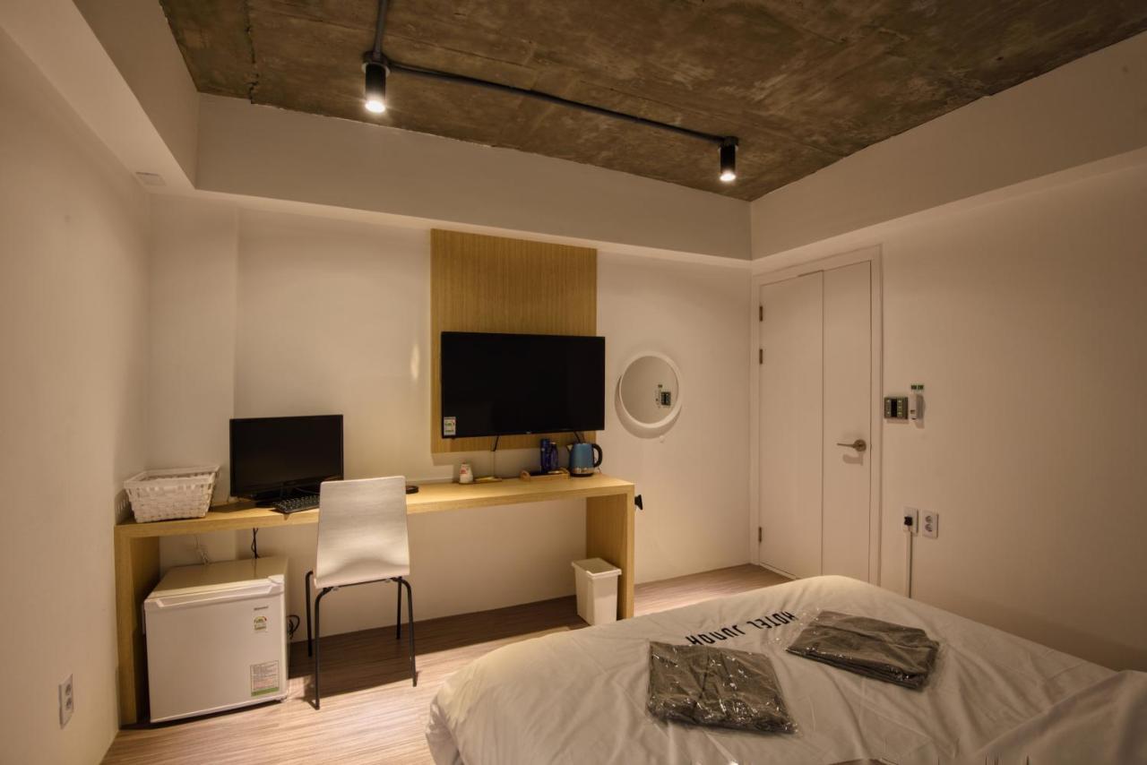 Hotel Junoh Seul Exterior foto